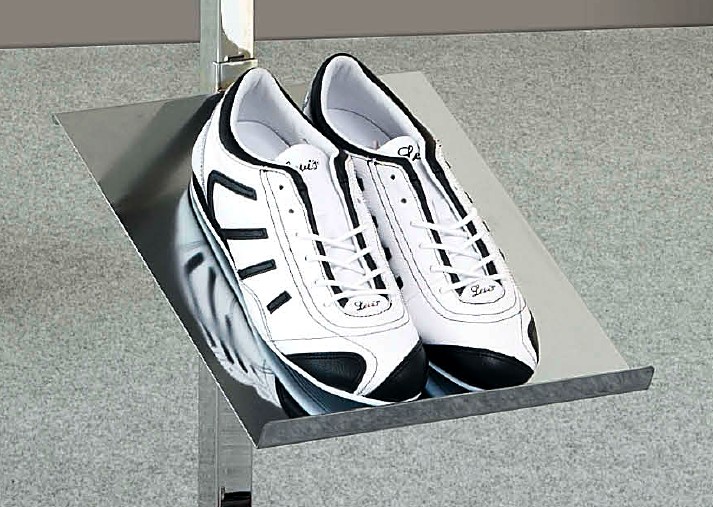 Espositore scarpe regolabile in altezza cromato - Lerri Vetrine